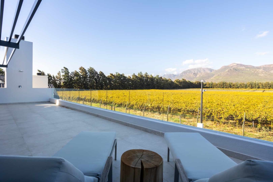 5 Bedroom Property for Sale in Val De Vie Estate Western Cape